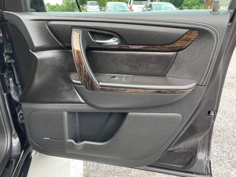 2016 GMC Acadia Denali