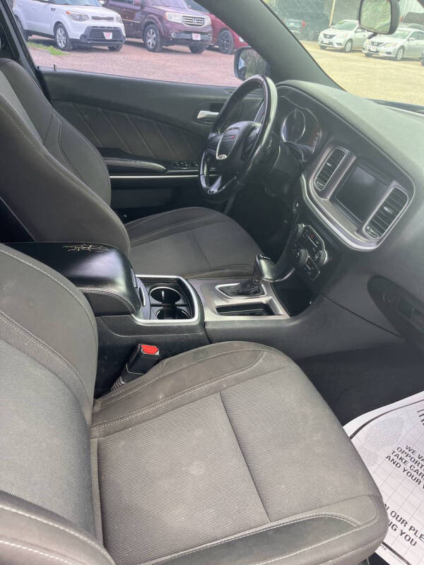 2019 Dodge Charger SXT