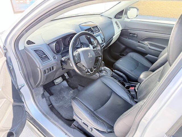 2017 Mitsubishi Outlander Sport 2.4 SEL