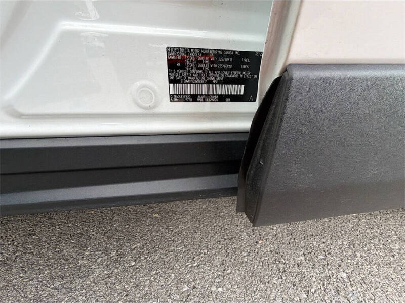 2025 Toyota RAV4 Hybrid Woodland Edition