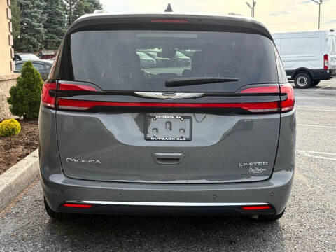 2023 Chrysler Pacifica Limited