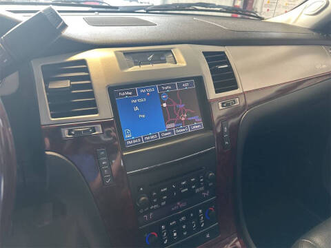 2013 Cadillac Escalade EXT Premium