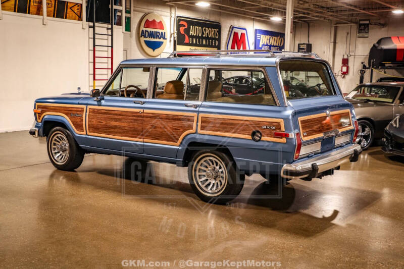1987 Jeep Grand Wagoneer