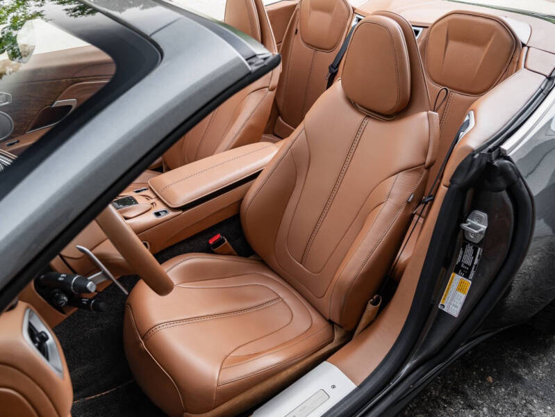 2019 Aston Martin DB11 Volante