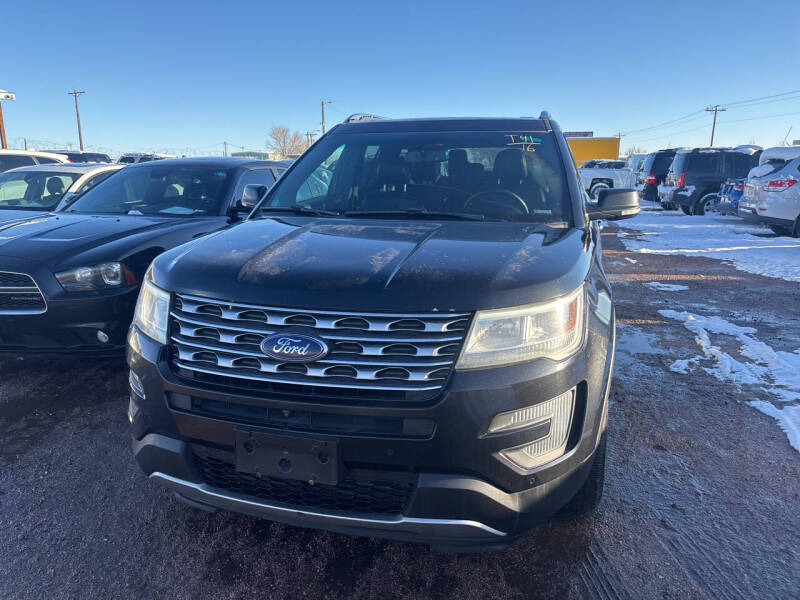 2016 Ford Explorer Limited's photo