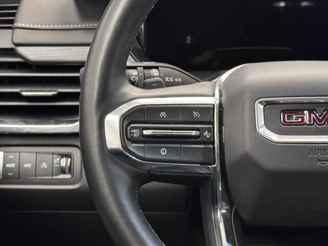 2024 GMC Acadia Elevation