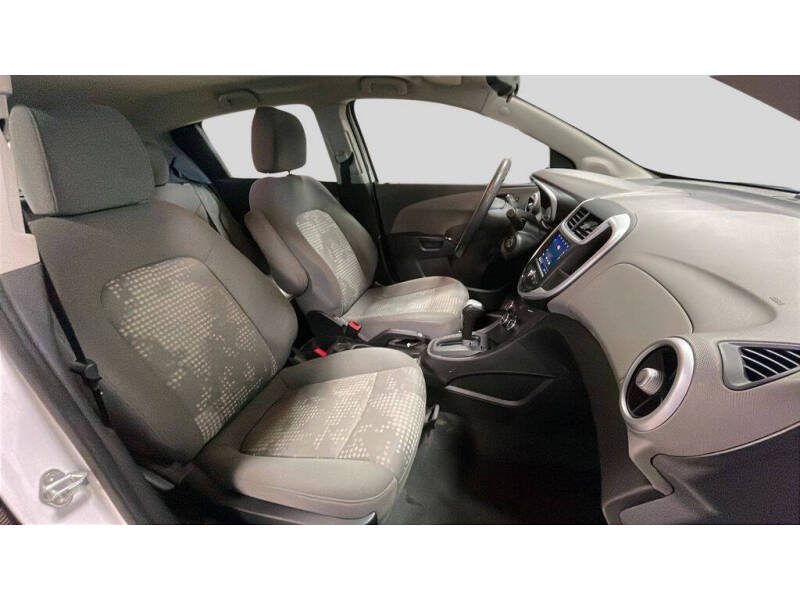 2020 Chevrolet Sonic LT