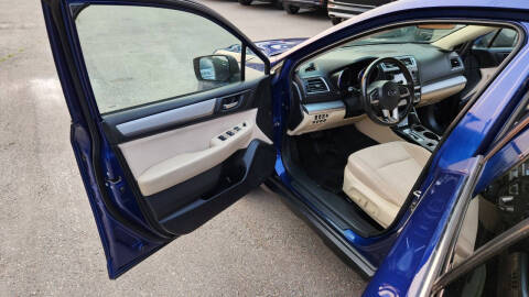 2017 Subaru Outback 2.5i Premium