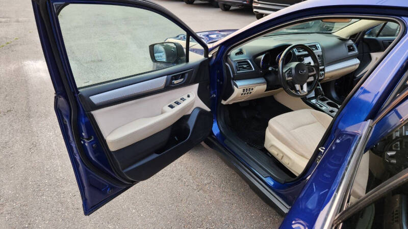 2017 Subaru Outback 2.5i Premium