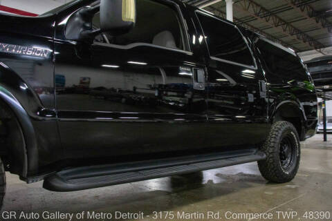 2005 Ford Excursion XLT
