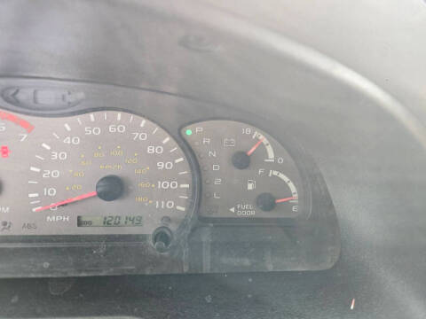 2003 Toyota Sequoia SR5