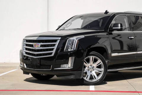 2016 Cadillac Escalade ESV Luxury Collection