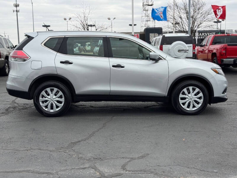 2016 Nissan Rogue S