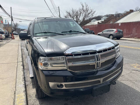 2012 Lincoln Navigator L
