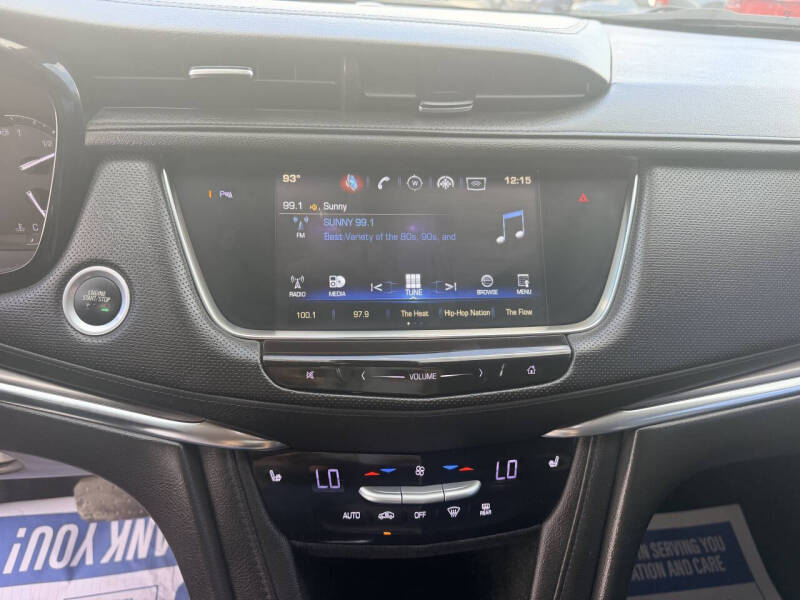 2017 Cadillac XT5 Luxury