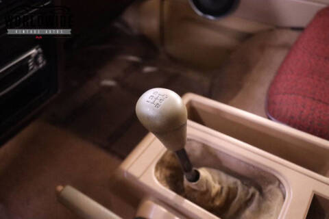 1984 Toyota Van Deluxe