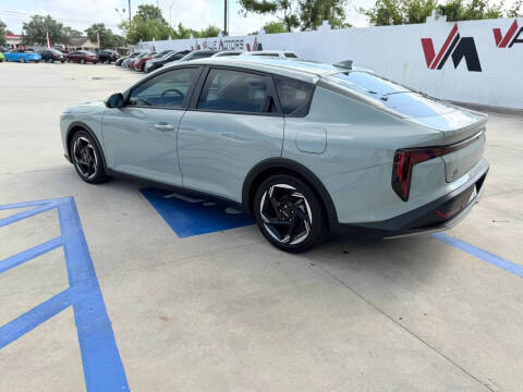 2025 Kia K4 EX