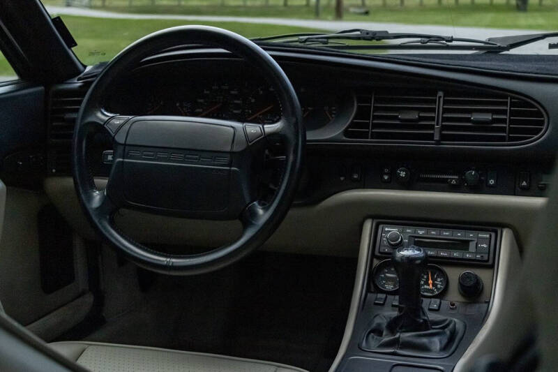 1987 Porsche 944 Turbo