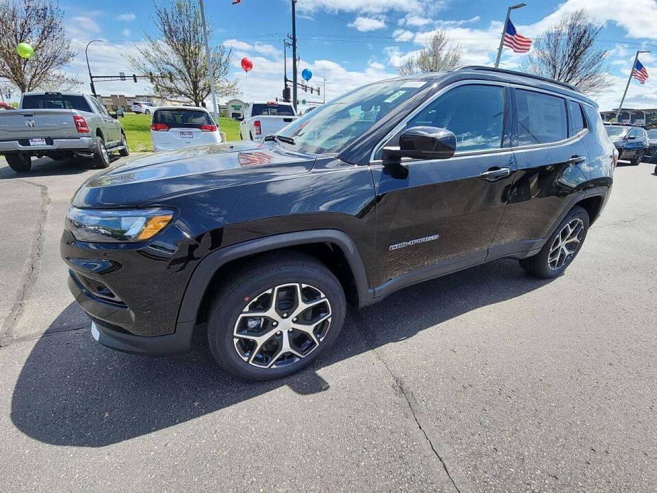 2024 Jeep Compass for sale at Victoria Auto Sales in Victoria, MN