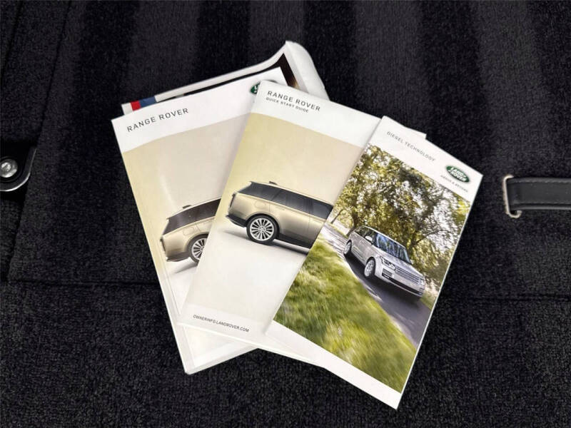 2023 Land Rover Range Rover P530 SE LWB