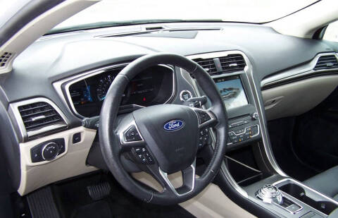 2018 Ford Fusion Hybrid SE