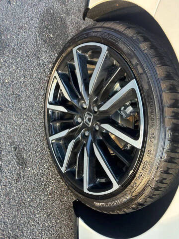 2025 Honda Accord Hybrid Touring