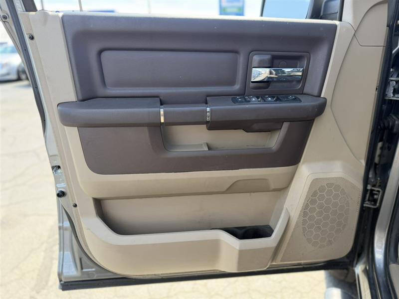 2011 RAM 1500 SLT