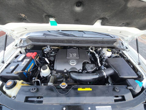 2011 Nissan Titan SL