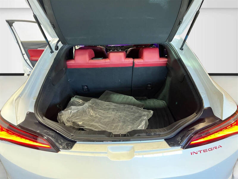 2023 Acura Integra w/A-SPEC