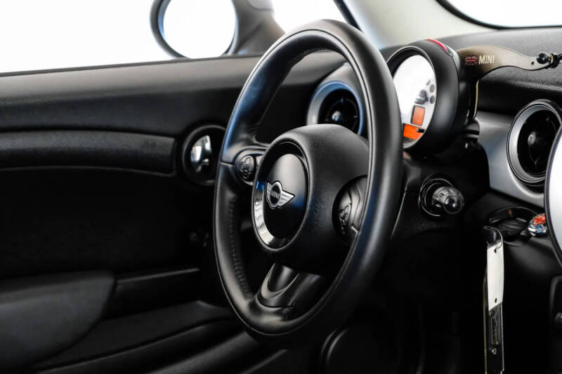 2013 MINI Hardtop Cooper