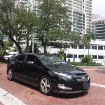 2013 Chevrolet Volt for sale at Choice Auto Brokers in Fort Lauderdale FL