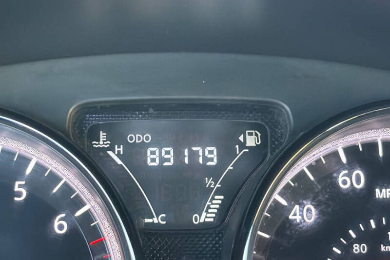 2017 Nissan Versa 1.6 SV