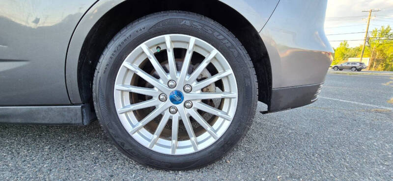 2013 Ford C-MAX Hybrid SEL