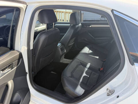 2015 Volkswagen Passat