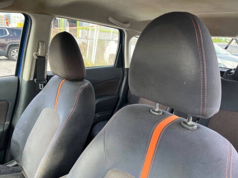 2016 Nissan Versa Note SR