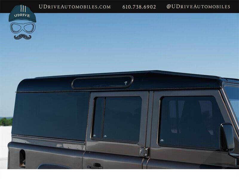 1984 Land Rover Defender