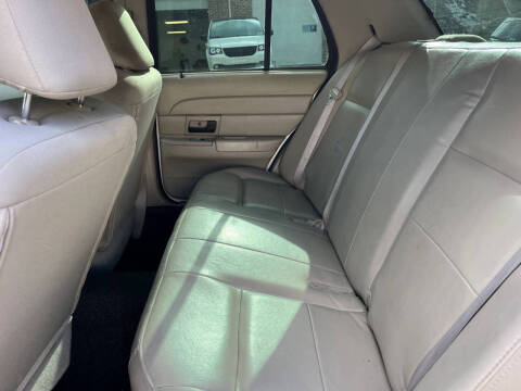 2009 Ford Crown Victoria