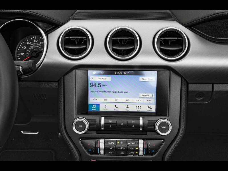 2021 Ford Mustang EcoBoost