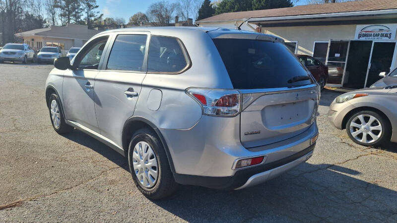 2015 Mitsubishi Outlander ES