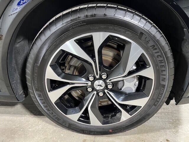 2021 Ford Mustang Mach-E