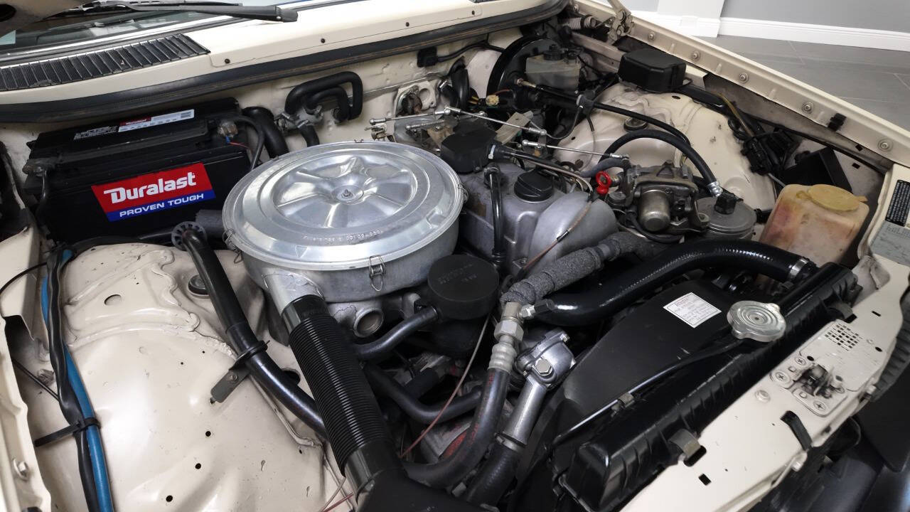 1983 Mercedes-Benz 240-Class 62