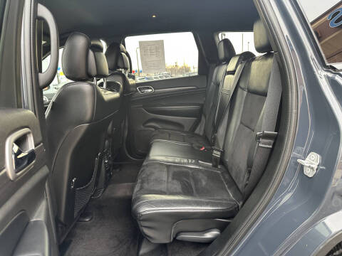 2018 Jeep Grand Cherokee Laredo