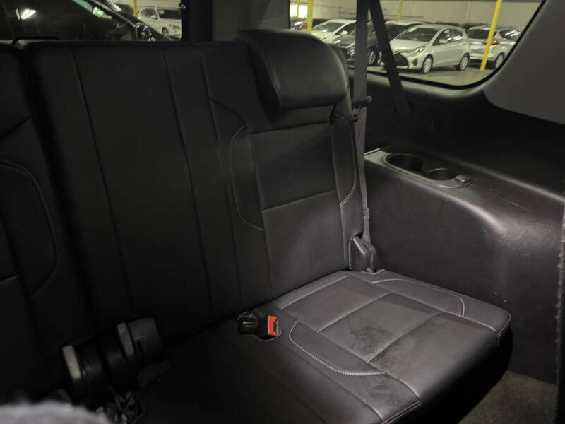 2017 Chevrolet Suburban LT