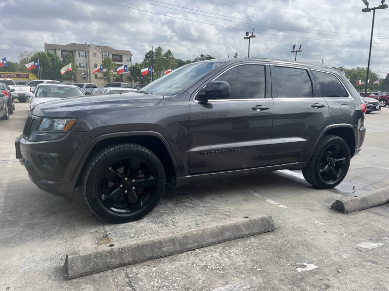 2015 Jeep Grand Cherokee Altitude's photo