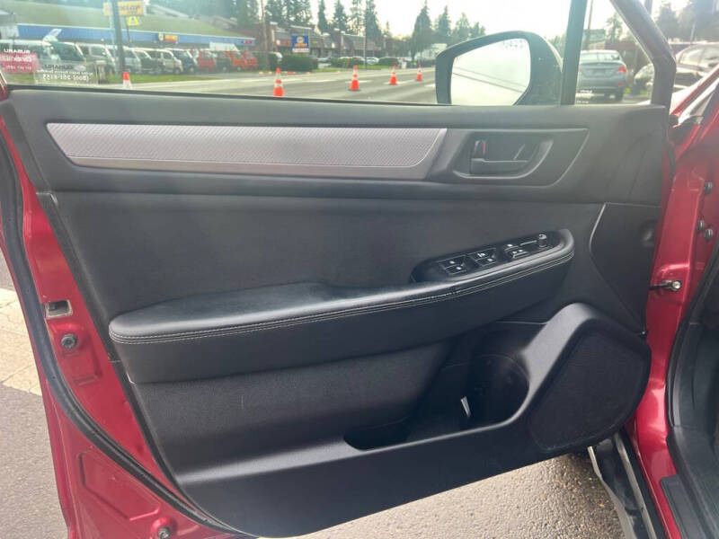 2017 Subaru Outback 2.5i