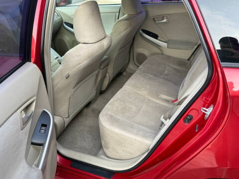 2010 Toyota Prius III