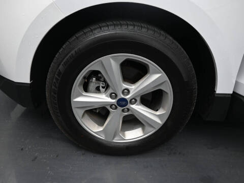 2019 Ford Edge SE