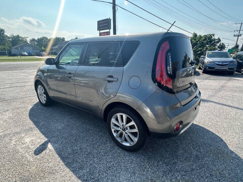 2018 Kia Soul +