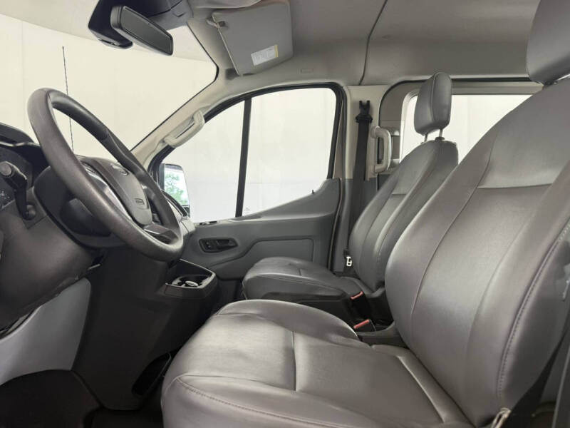 2019 Ford Transit