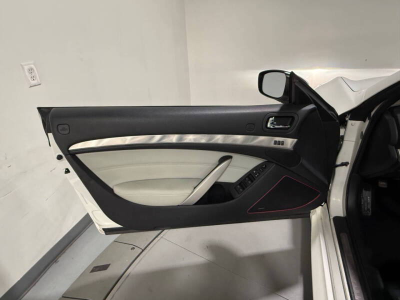 2013 Infiniti G37 Convertible IPL